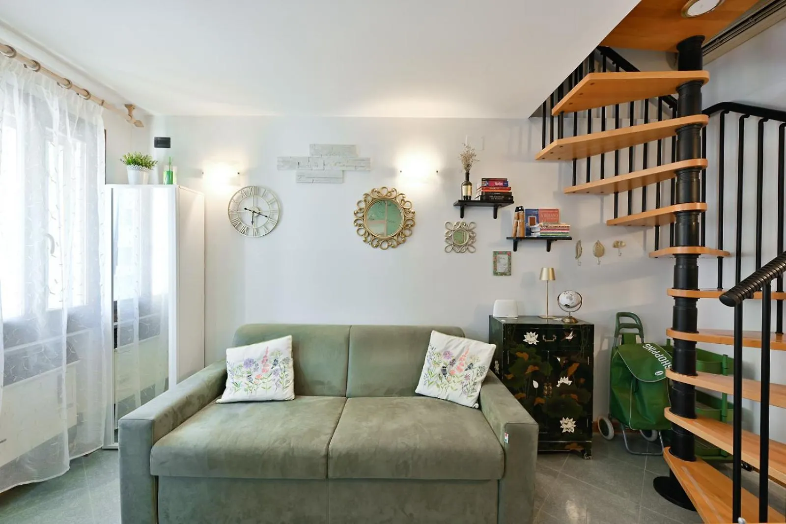 Apartment Flora Cottage Guesthouse Burano Italy